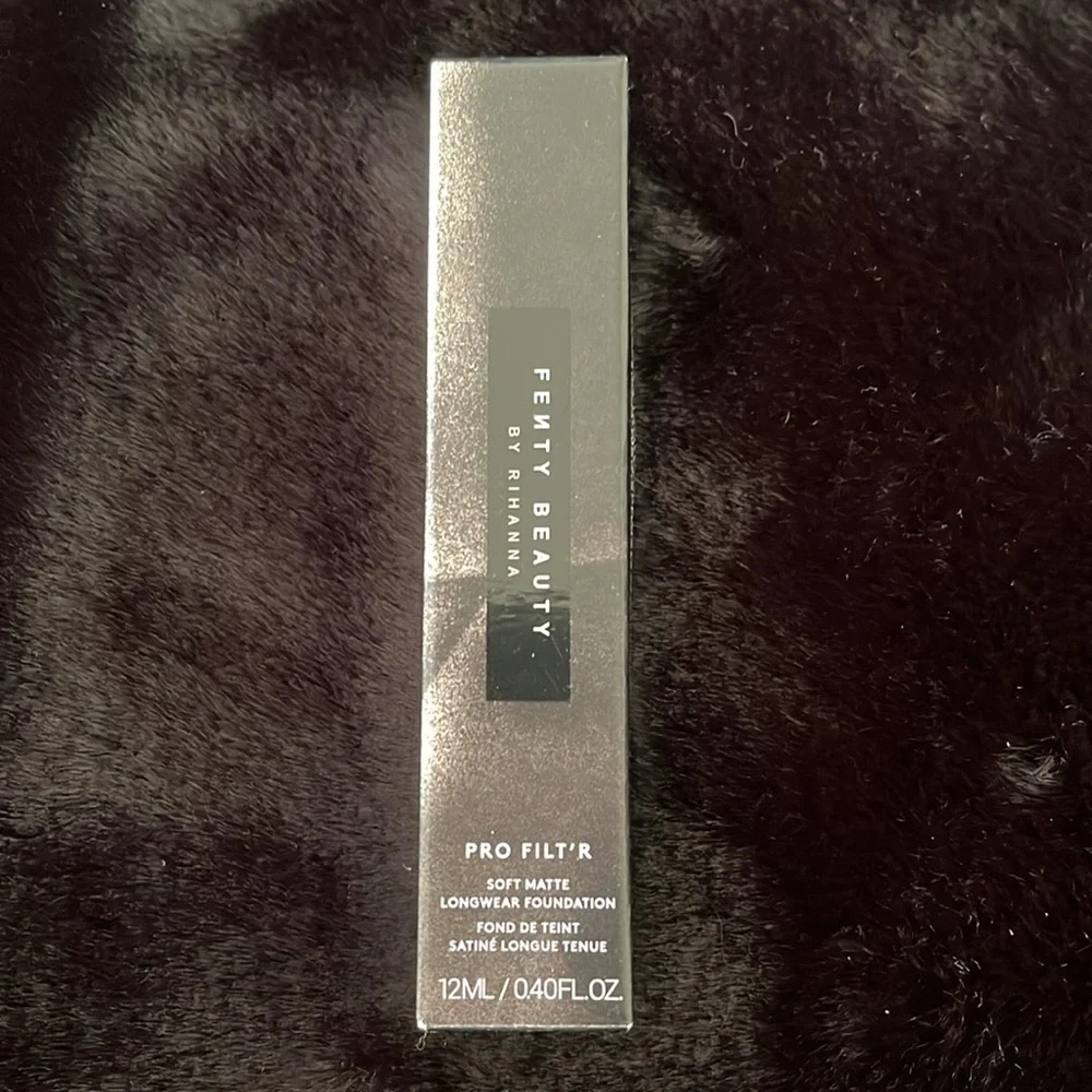 Fenty 185 Pro Filt’r Soft Mini Matte Longwear Foundation